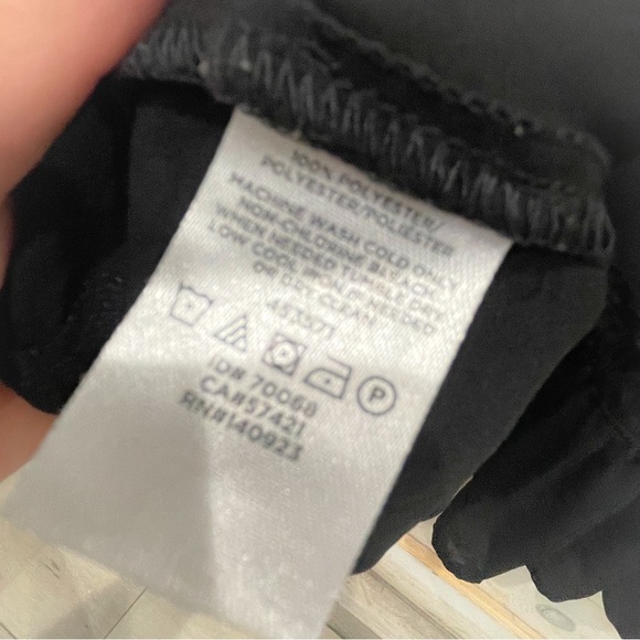 Ann Taylor loft ruffle chiffon tie neck top ❤️ - Picture 4 of 7